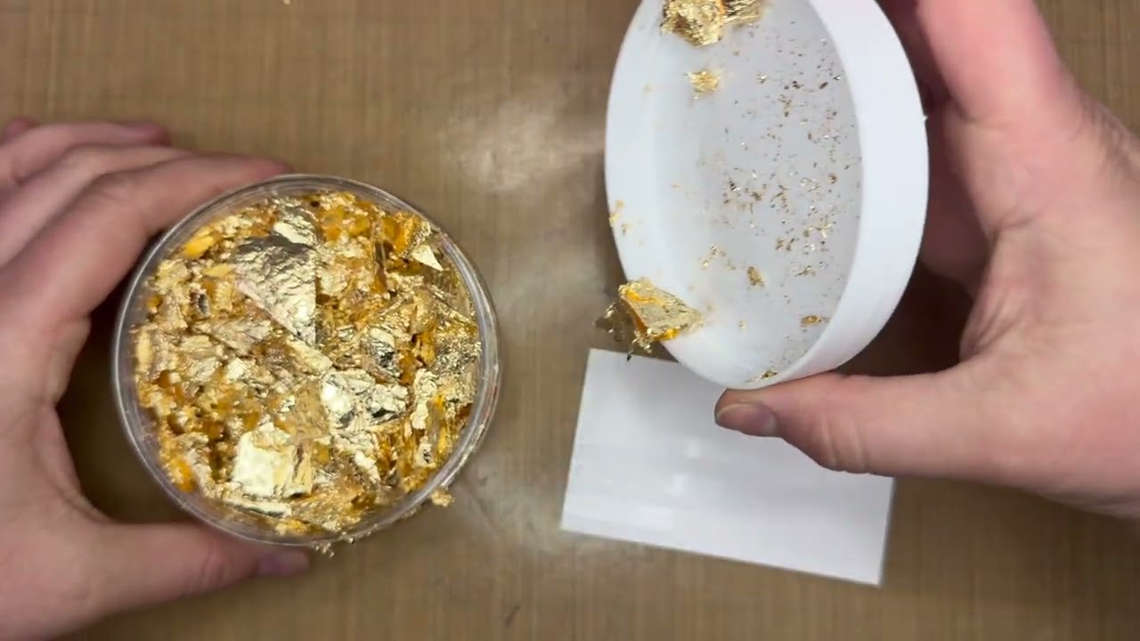 Technique Tuesday #431 - Nuvo Gilding Flakes  - Just Say Scrap