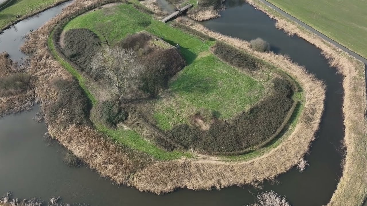 Poederoijen - Batterij onder Poederoijen