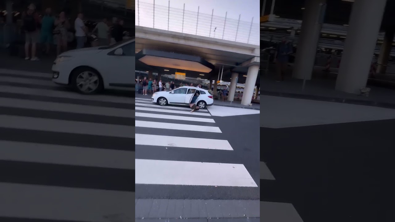 POV: My first 5 minutes in Amsterdam! 🤣🫣  -  🎥 nayo_campbell