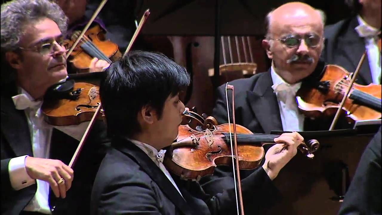 Beethoven: Symphony No. 2 / Antonini &middot; Berliner Philharmoniker