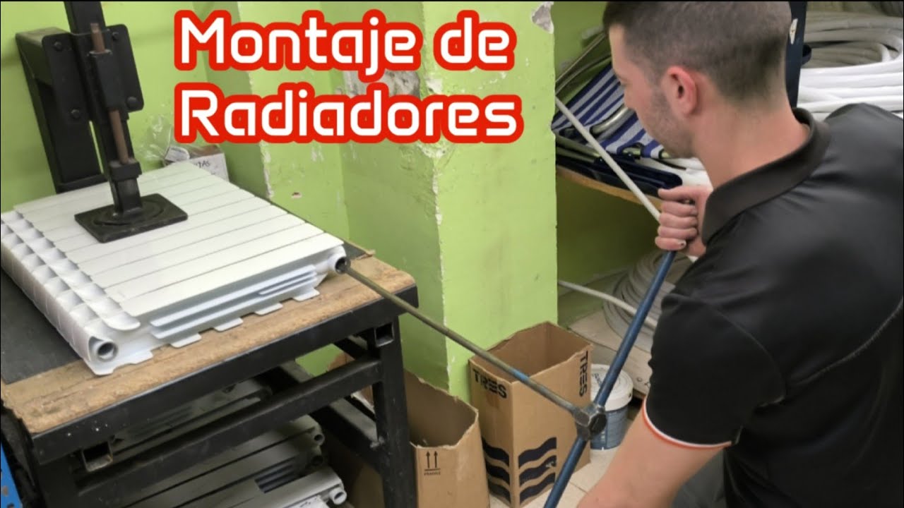 ASI UNEN y MONTAN RADIADORES LOS PROFESIONALES #elfontaneroencasa #llaveradiador #cambiocaldera
