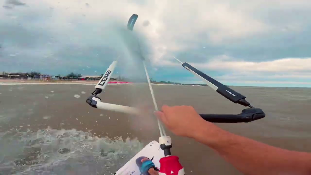 Kitesurfing in Maputo | My first YouTube video 