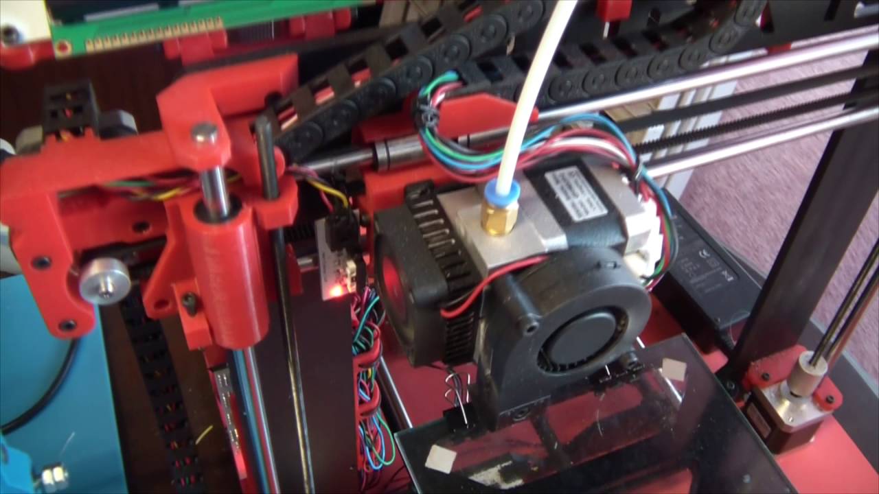Curso Impresión 3D. Parte 2. Tipos de Plástico. Carga y Descarga