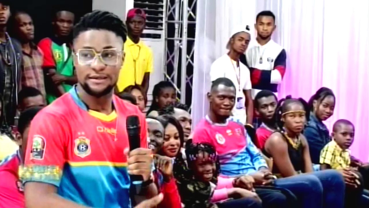 Comédie b-one Show de Dauphin Bulamatadi, Juillet 2017