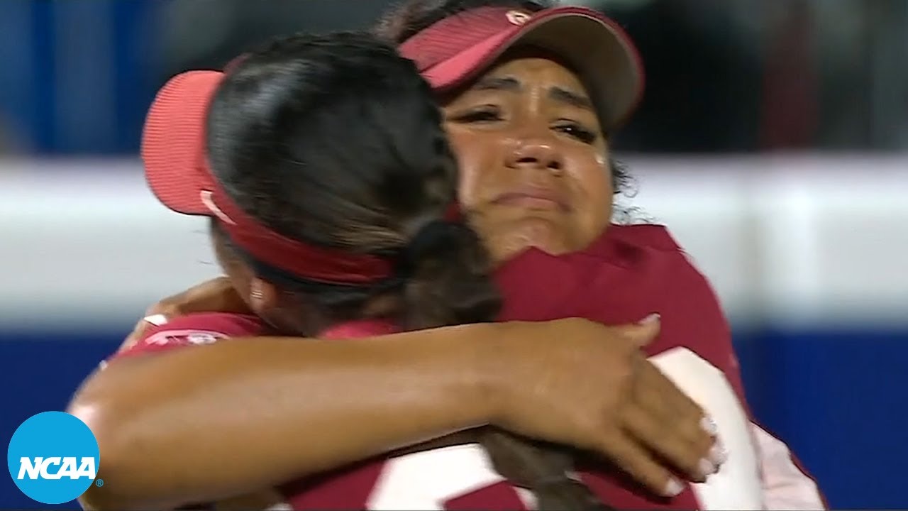 Jocelyn Alo exits the field one final time in her Oklahoma career