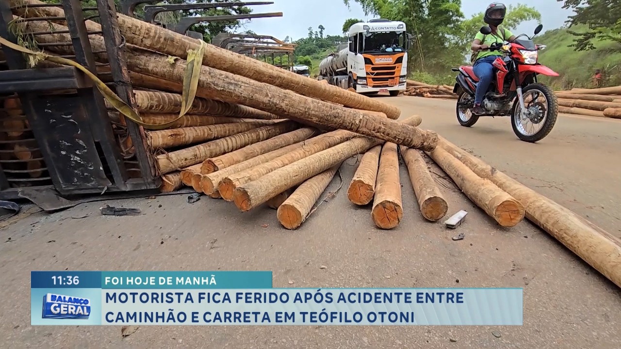 Foi hoje de manhã: Motorista fica ferido após acidente entre caminhão e carreta em Teófilo Otoni.