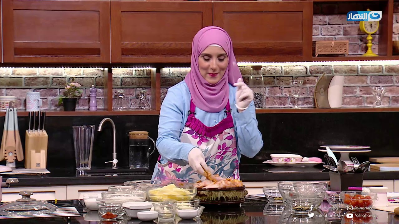 أكلة بيتى مع مروة الشافعى | فخارة أفخاد الدجاج - صينية بطاطس بالبشاميل - عيش بالشوكولاتة