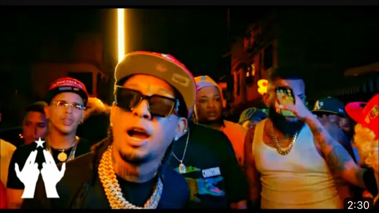 Rochy RD - Fiesta & Calle 🇨🇳 | Video Oficial