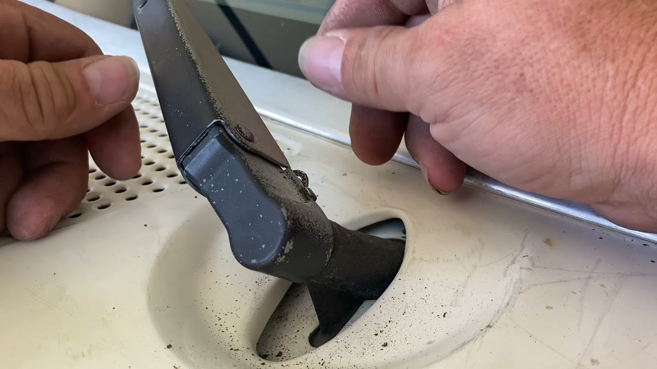 Remove OBS FORD wiper arms