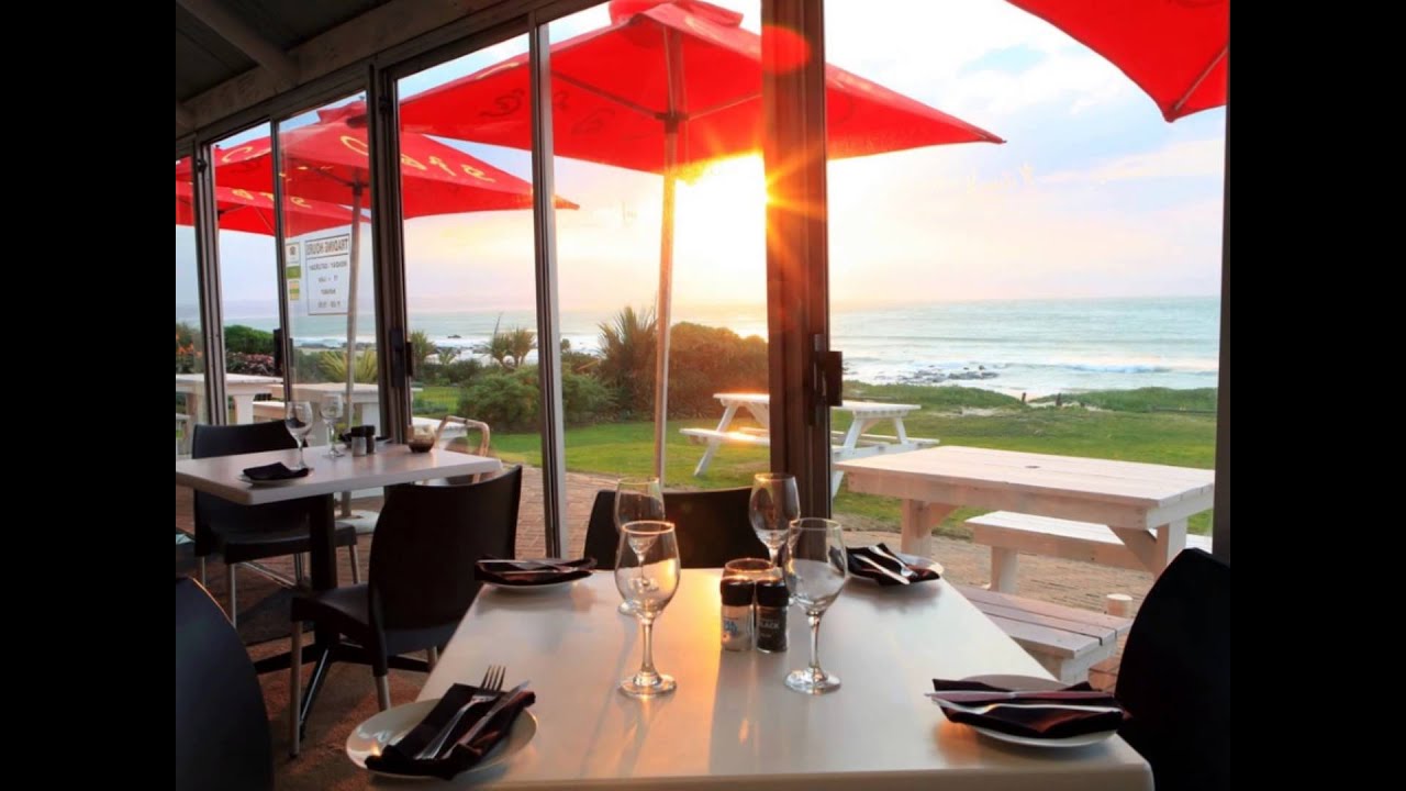 Kitchen Windows Beach Restaurant - Restaurants in Jeffreys Bay