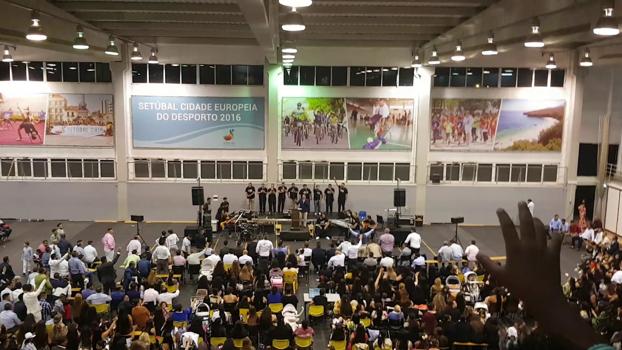 Shekidosh (shekinah + kadosh) no congresso anual (3)
