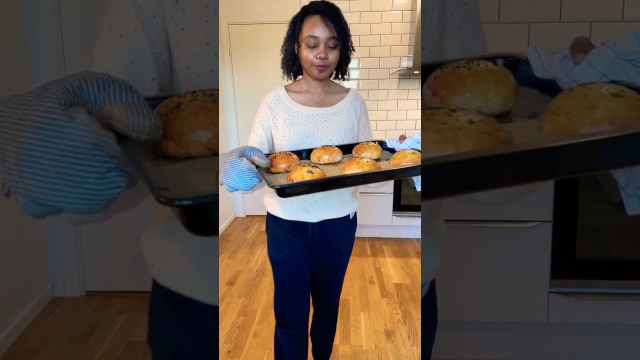 My Family Goes Crazy Over These Chicken Stuffed Buns!    #chickenbuns