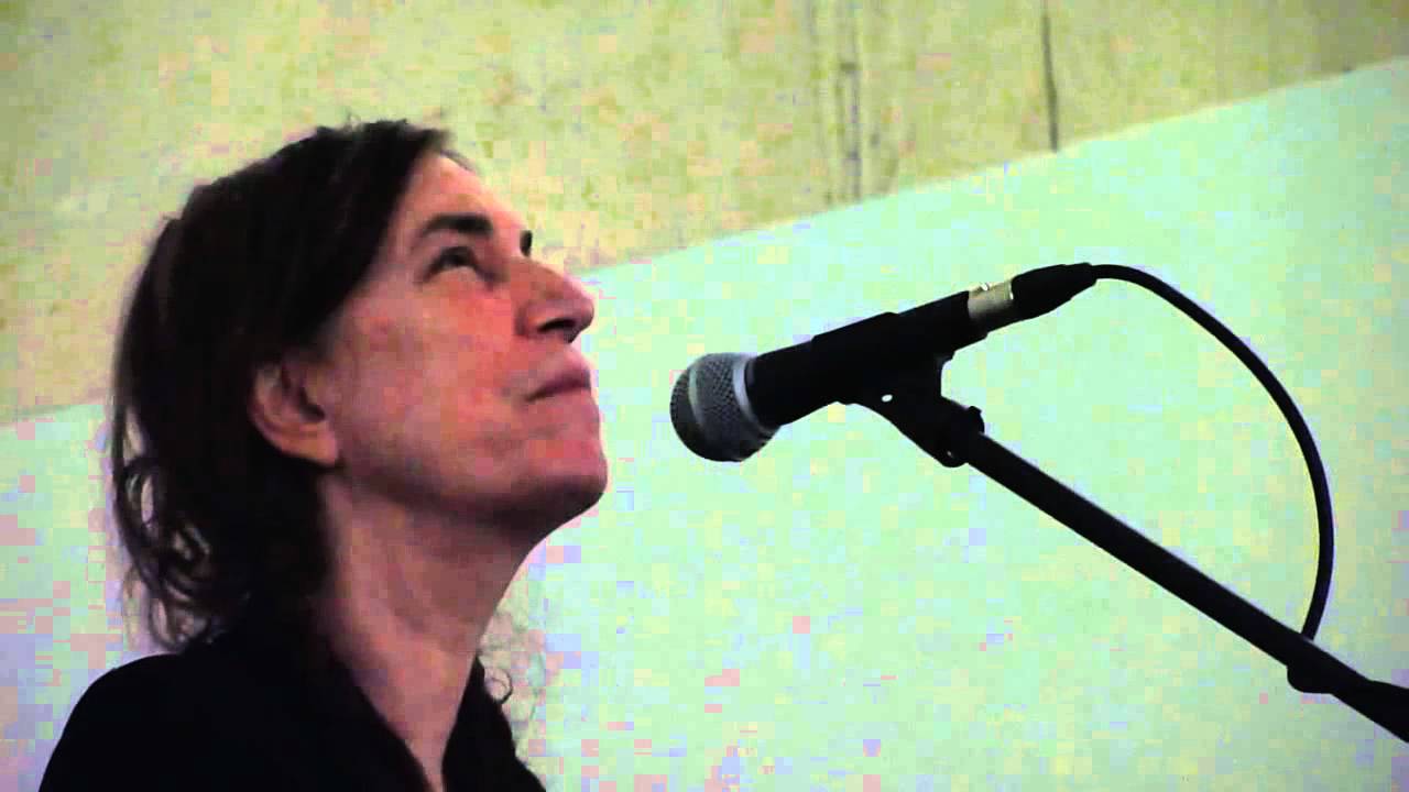 Patti Smith - Boots of Spanish Leather (Dylan cover) - Arles 2011.mp4