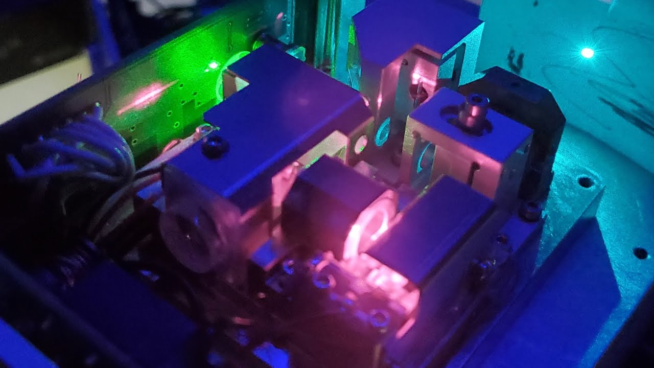 The Cobolt Calypso 491nm DPSS Laser & Bonus 532nm Inside!