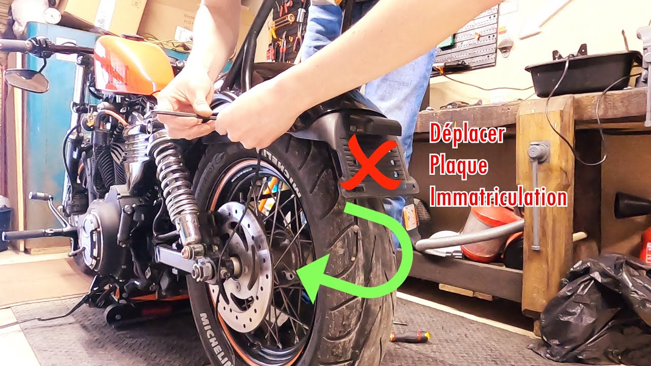 Sportster - Déplacer son support de plaque d'immatriculation