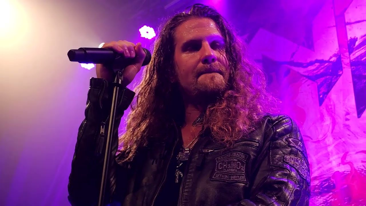 Dynazty - Yours (Live Babel Malmö 2025-09-19)