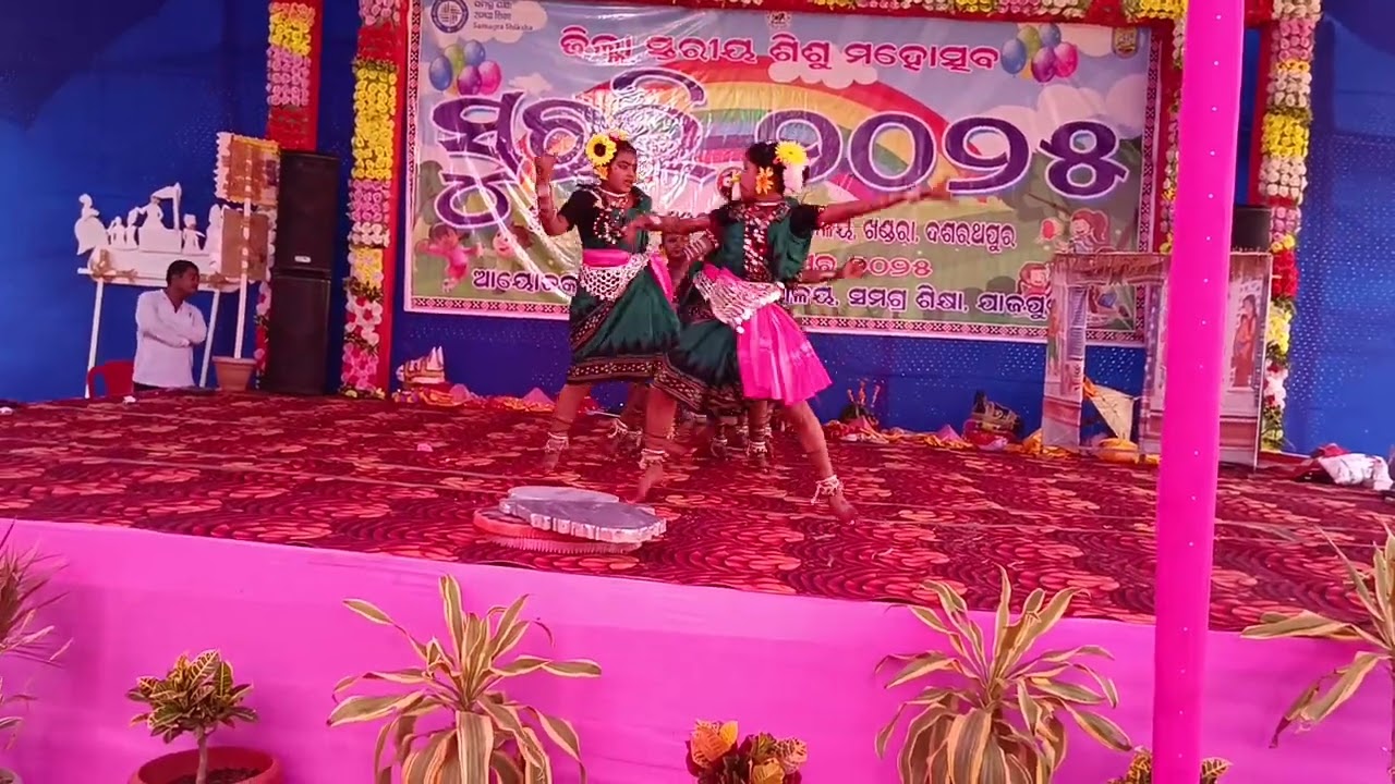 ସୁରଭି ଜିଲ୍ଲା ସ୍ତରୀୟ : ଲୋକକଳା ଓ ସମୃଦ୍ଧ ଓଡ଼ିଶା