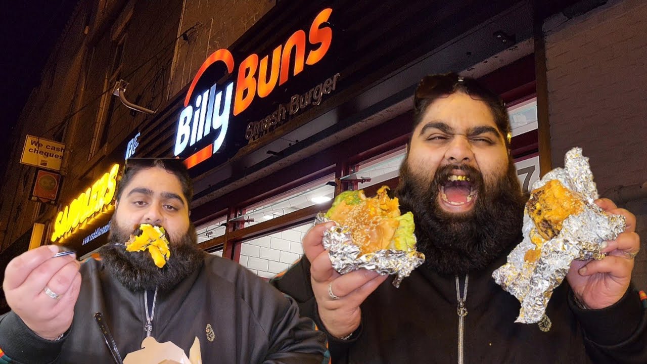 INSANELY JUICY SMASH BURGER!! HALAL FOOD REVIEW | THE FOOD GOVERNOR