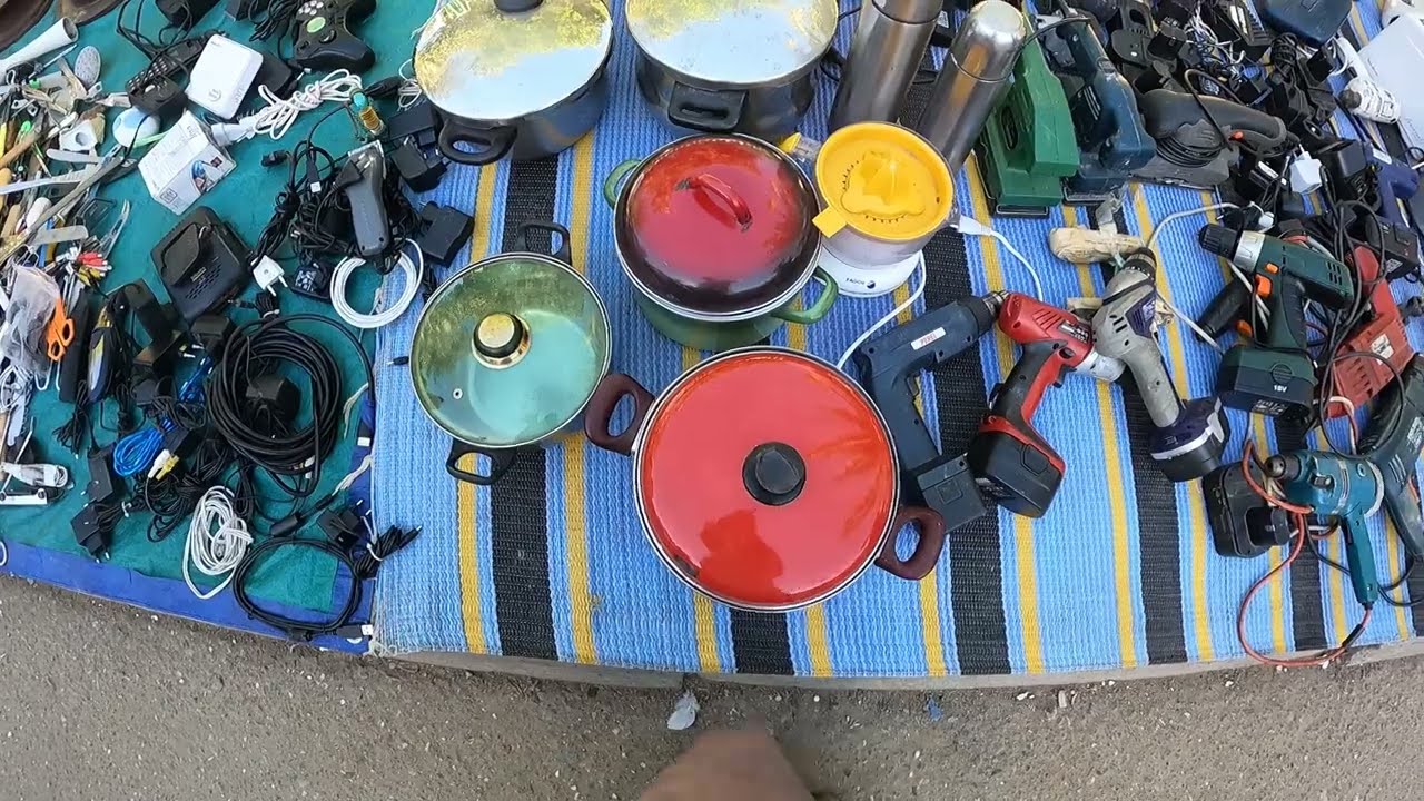 السلعة مخلطة والثمن مناسب فسوق الجمعة القصر الكبير