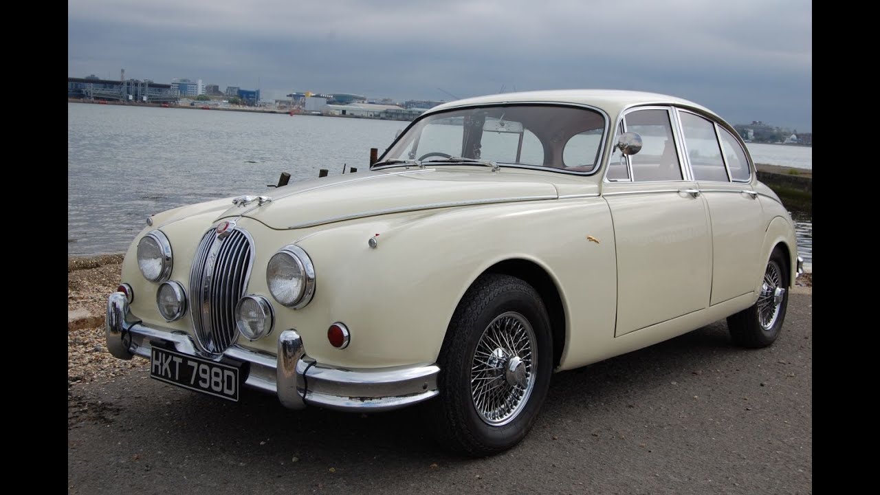Jaguar Mk2 3.8 5 speed 1966 Guide £21,000-£26,000