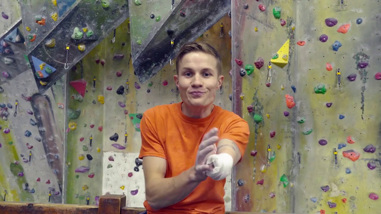 Lead climbing with ONE HAND with GB Paraclimber James Rudge