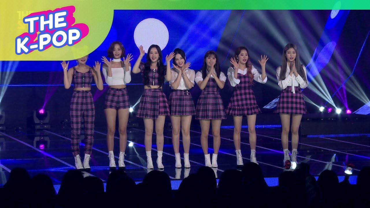 MOMOLAND, I'm So Hot [THE SHOW, Fancam, 190416] 60P