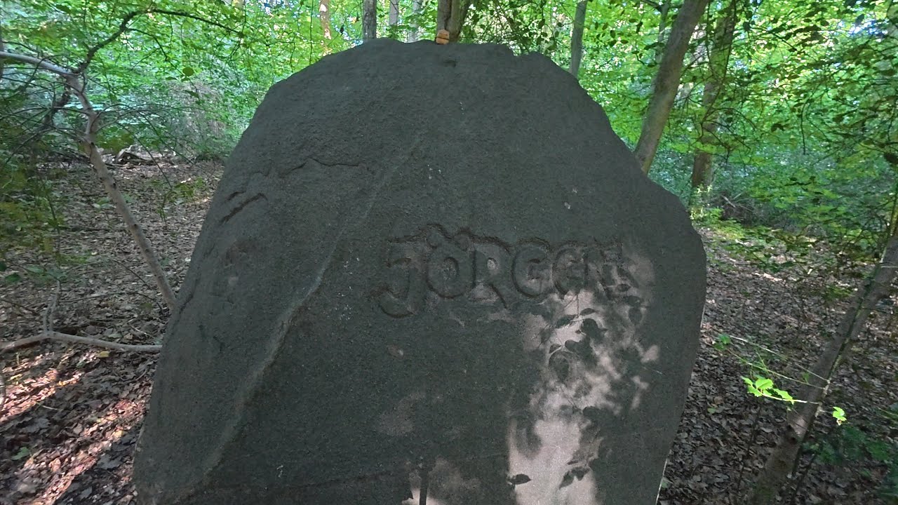 Ein Funke, der die Welt veränderte: Unsere Wanderung zum Jörgen-Stein im Weitmarer Holz