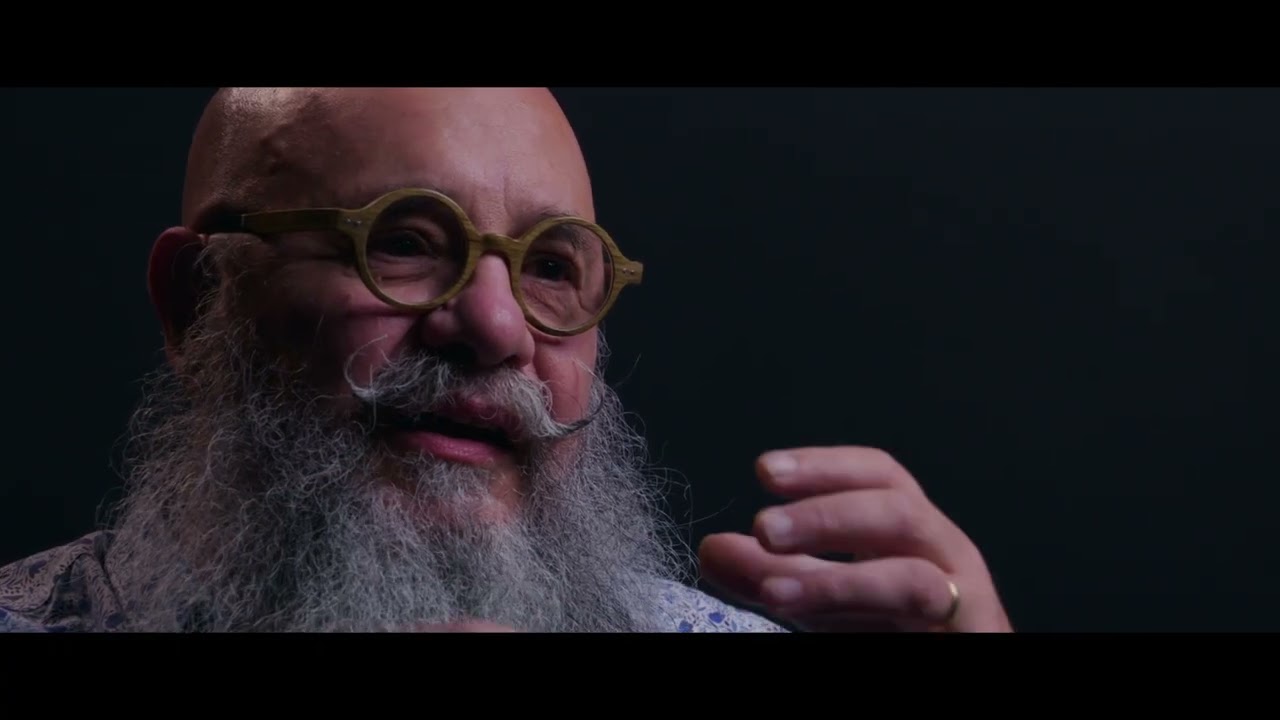 Philippe Gillet, Espiègle de la première œuvre en langue régionale 2025