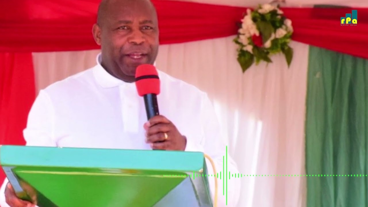 Umukuru w ‘igihugu yaraye atangaje ko yifatiye  mu minwe ikibazo c’ibura ry’ imbuto y’ibigori.