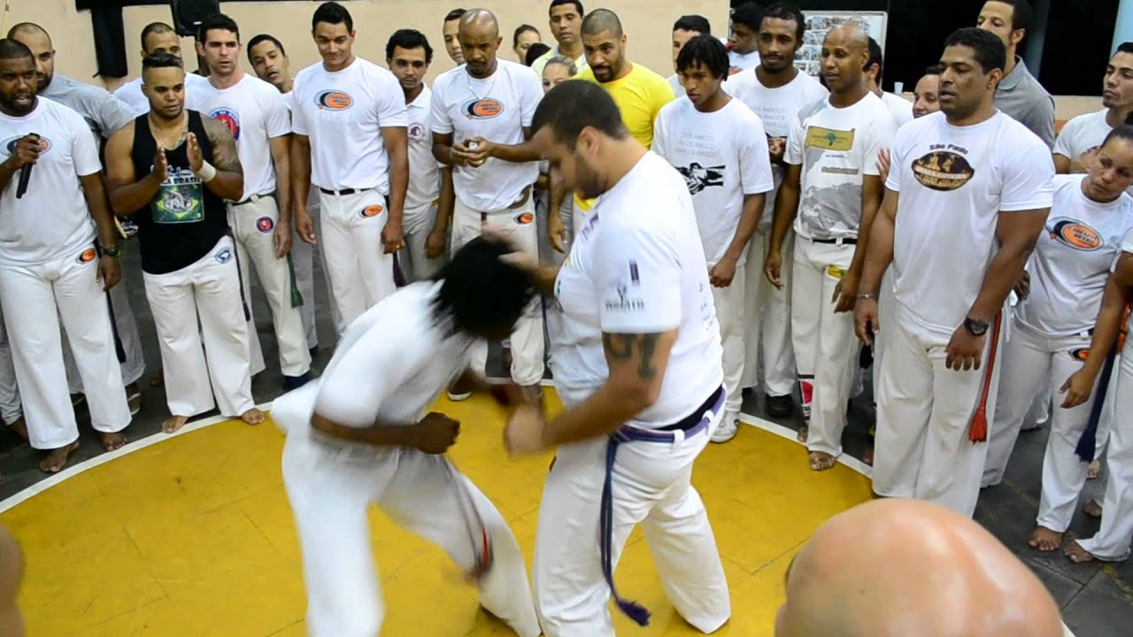 Grupo Cadência Brasil Capoeira e Convidados
