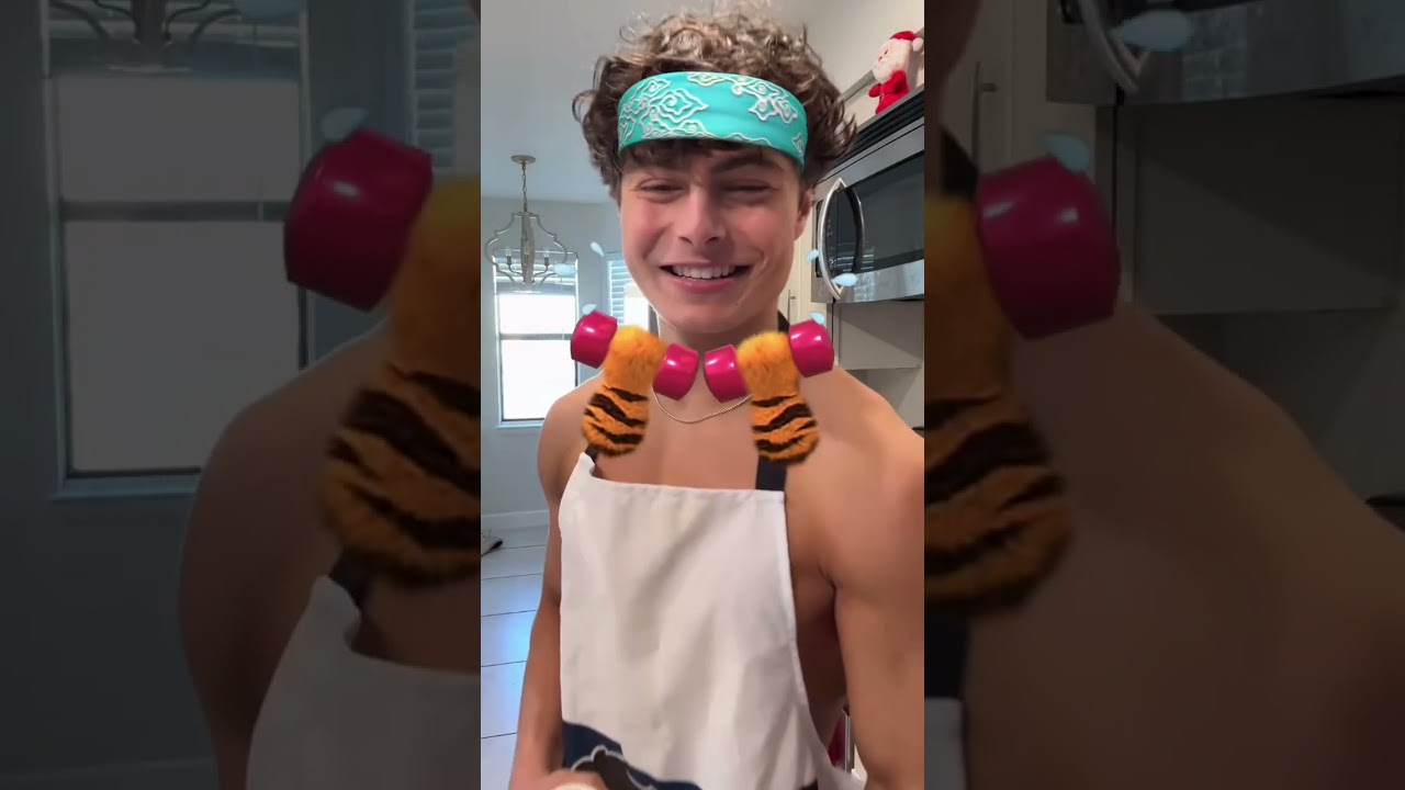 tyrounsaville2 tiktok live 