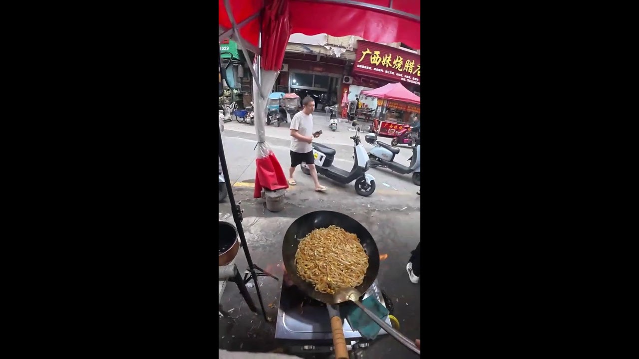 POV China Street Food | Fresh Fried Noodles