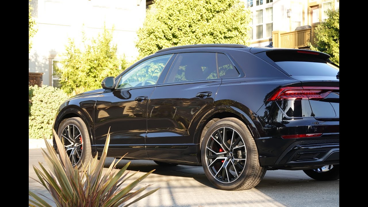 Audi Q8 - Full STEK DYNOShield PPF with CQuartz Finest Reserve Coating
