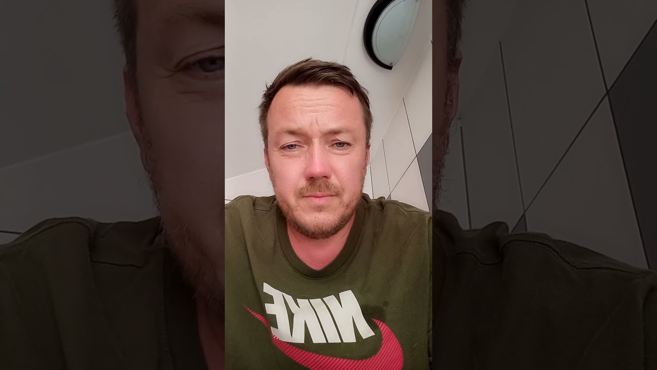 złodziej czarnecki pelna kompromitacja przyznaje ze PiS nie ma m&oacute;zgu tylko przekazy dnia🤣