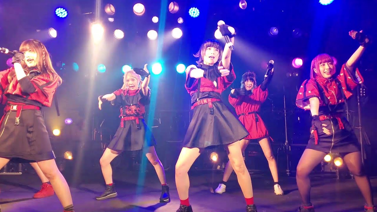 MONSTER GIRLFRIEND 「ネオンの欠片」