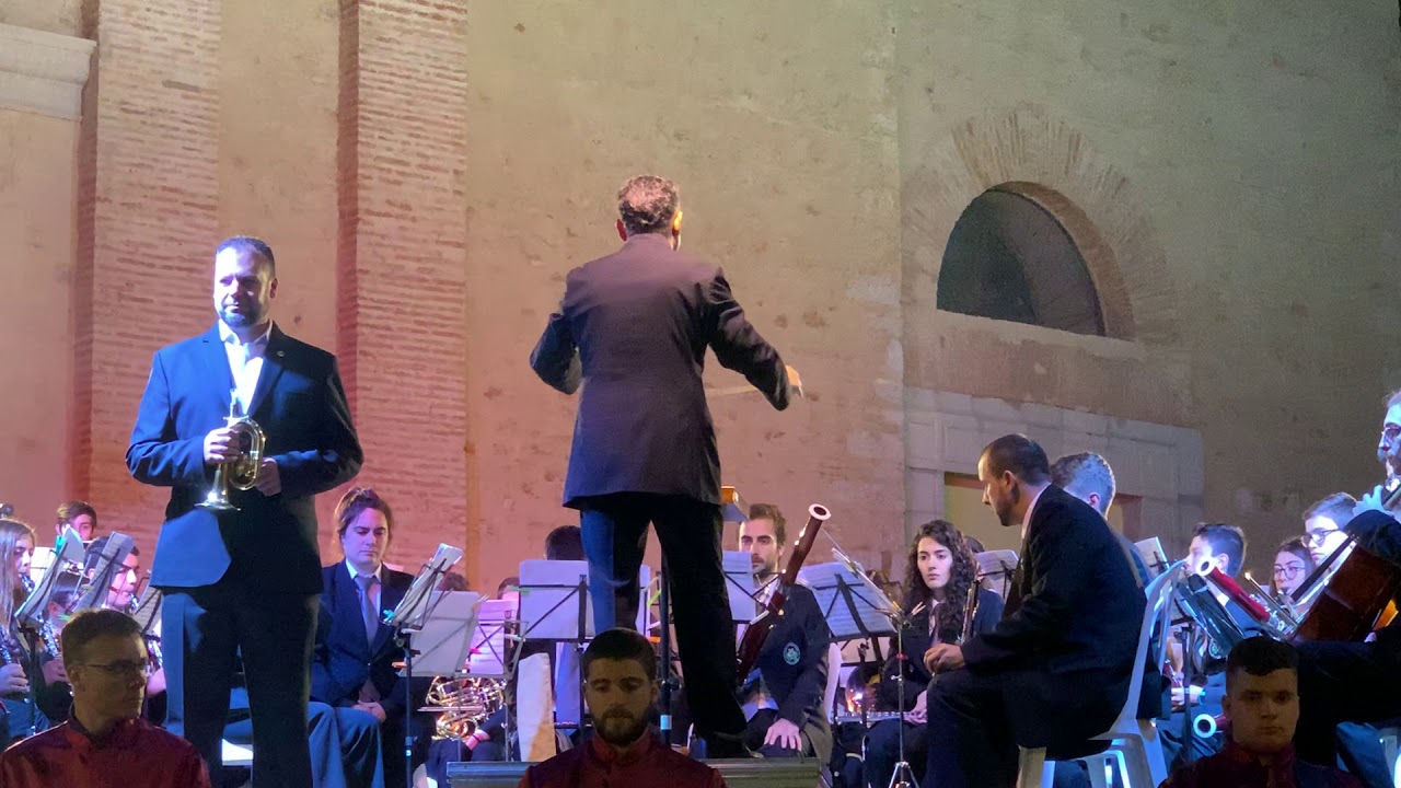 Tambors de Passió Almassora interpretando 