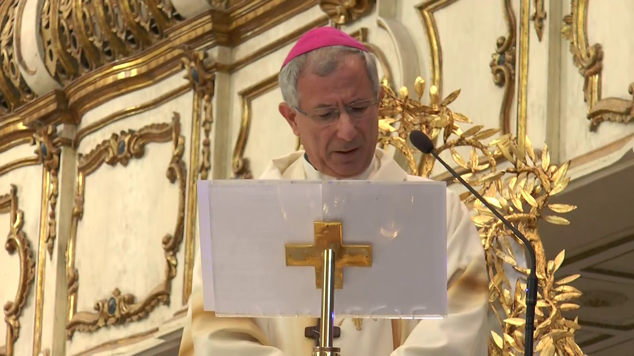 Matera. L’ultimo saluto a Don Mimì Falcicchio (Omelia Mons. Caiazzo)