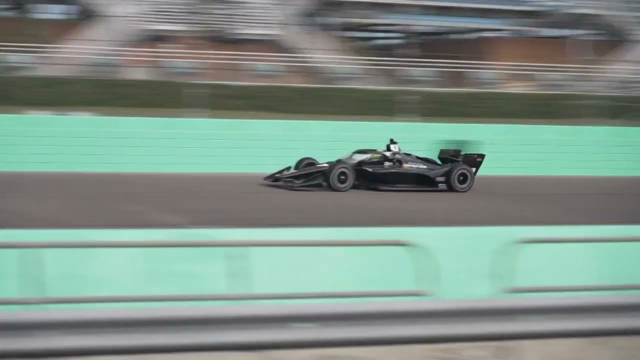 Schumacher drives on an oval for first time as IndyCar debut approaches