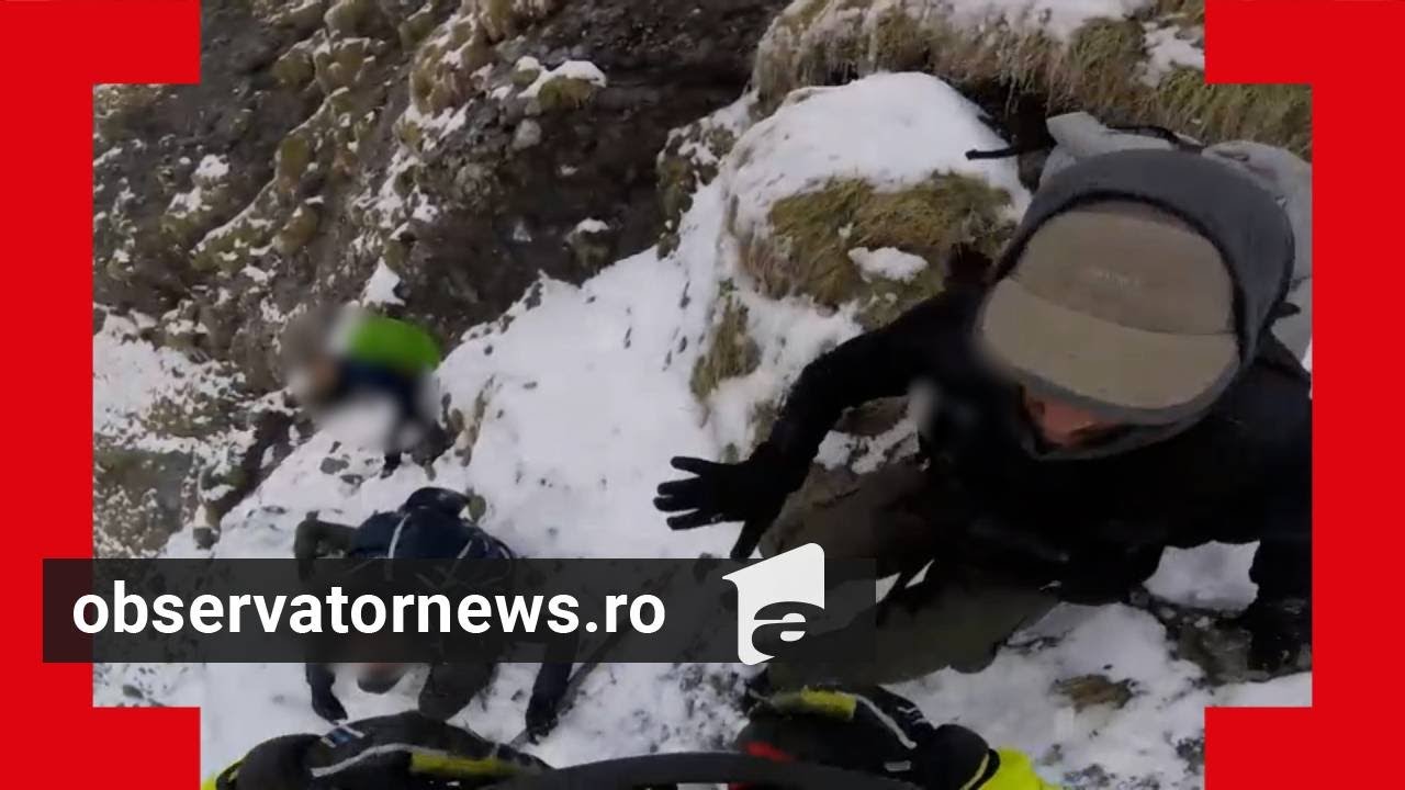 Patru turişti belgieni au rămas blocaţi pe un traseu dificil din Bucegi