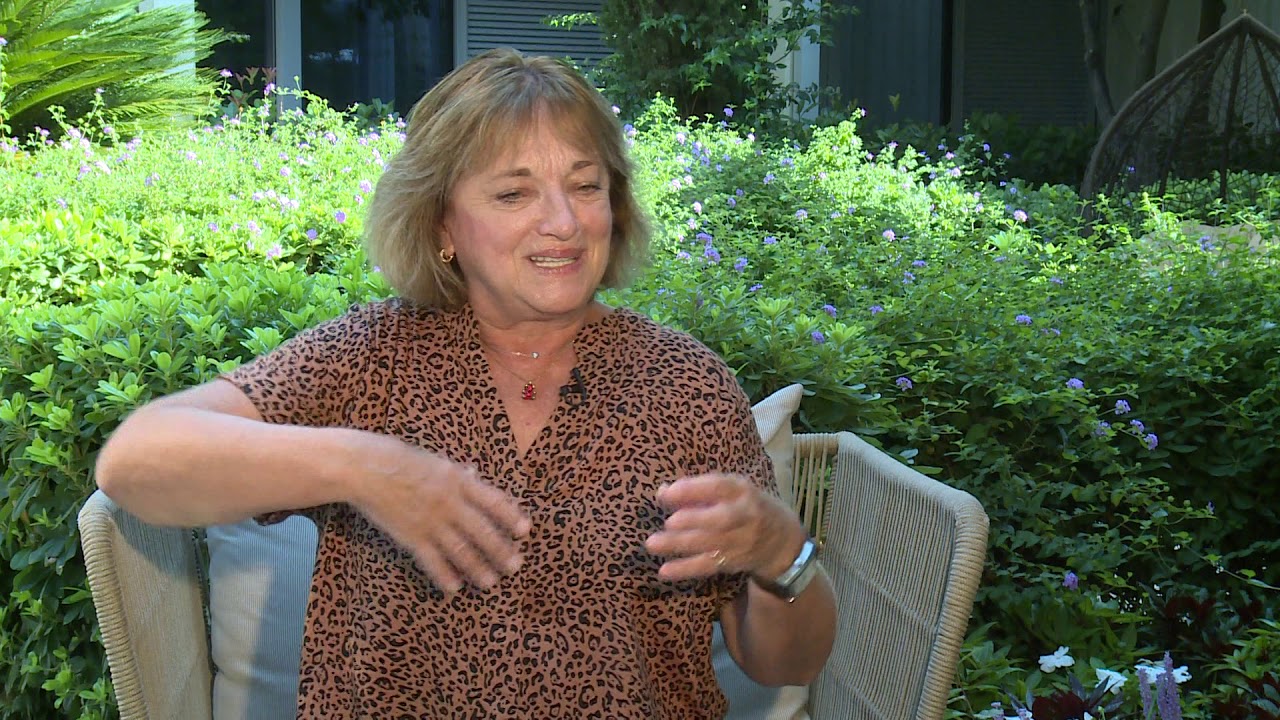 LJETNA POZORNICA // ŽELJKA TURČINOVIĆ (dramaturginja) PETRA JELAČA (kazališna kritičarka)