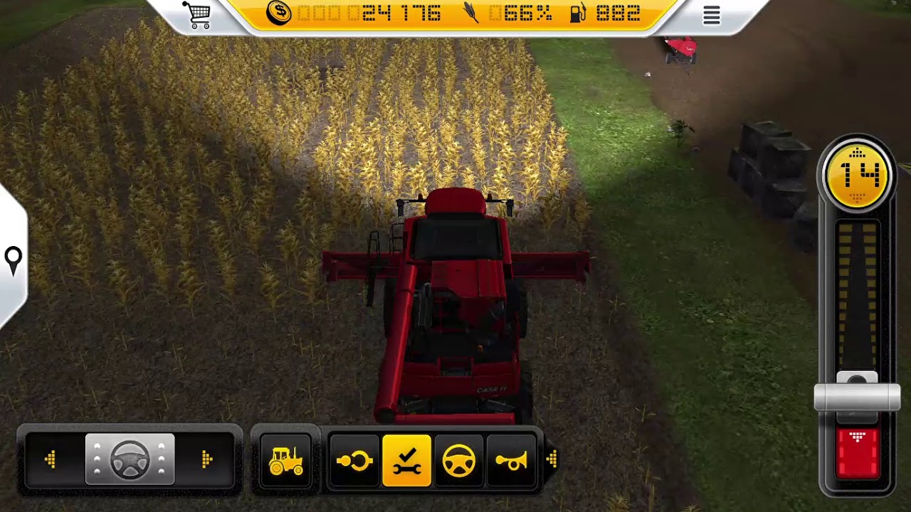 Farming Simulator 14 gameplay! Harvesting the corn!