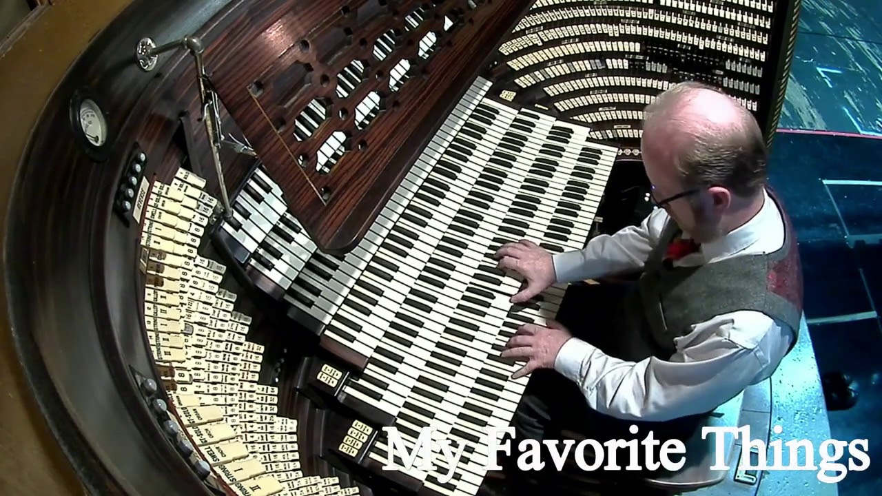 Organist Monte Maxwell plays selections from 