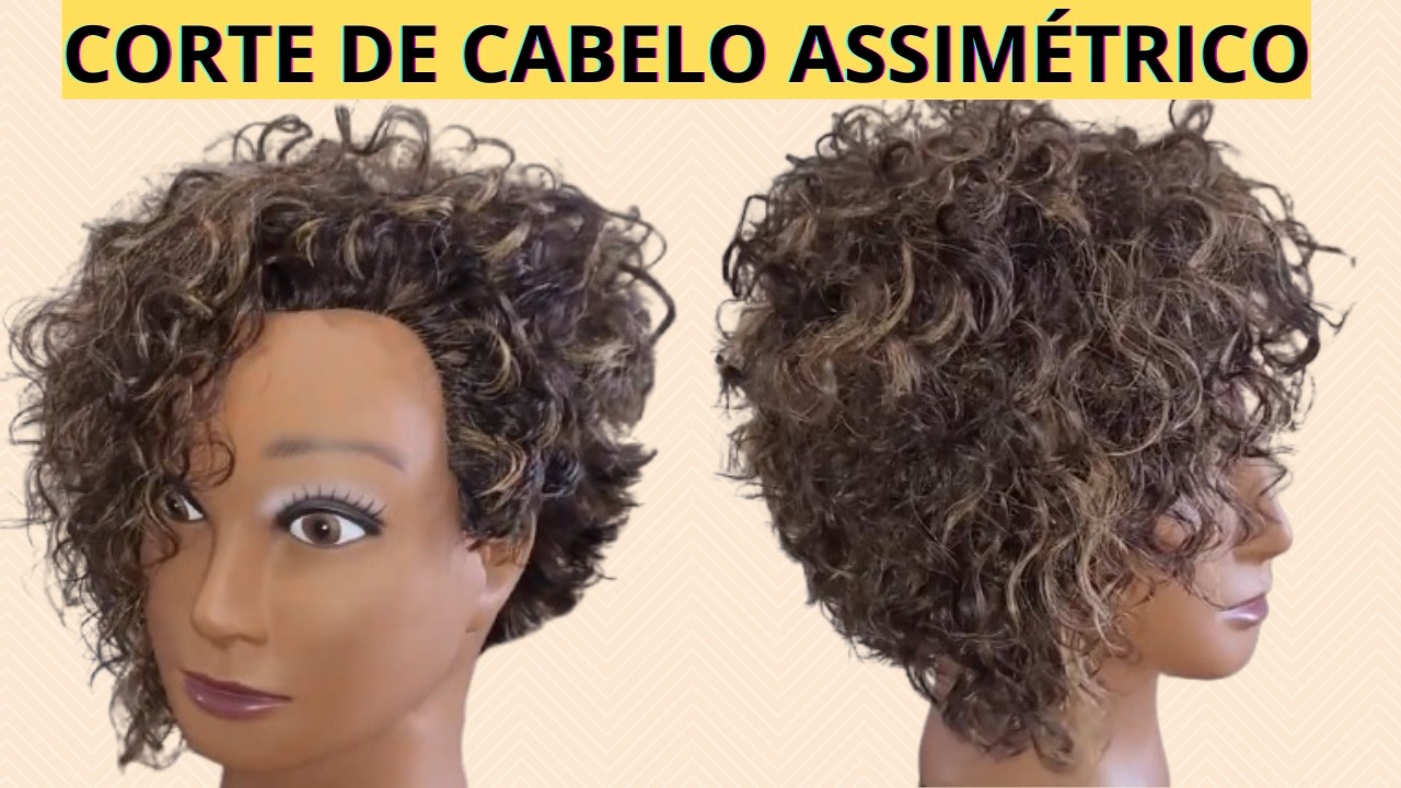 corte de cabelo feminino cacheado com nuca batida assimétrico