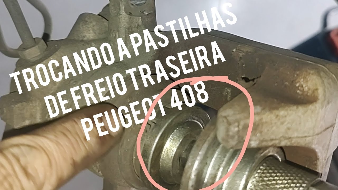 Trocando as pastilhas de freio Peugeot 408