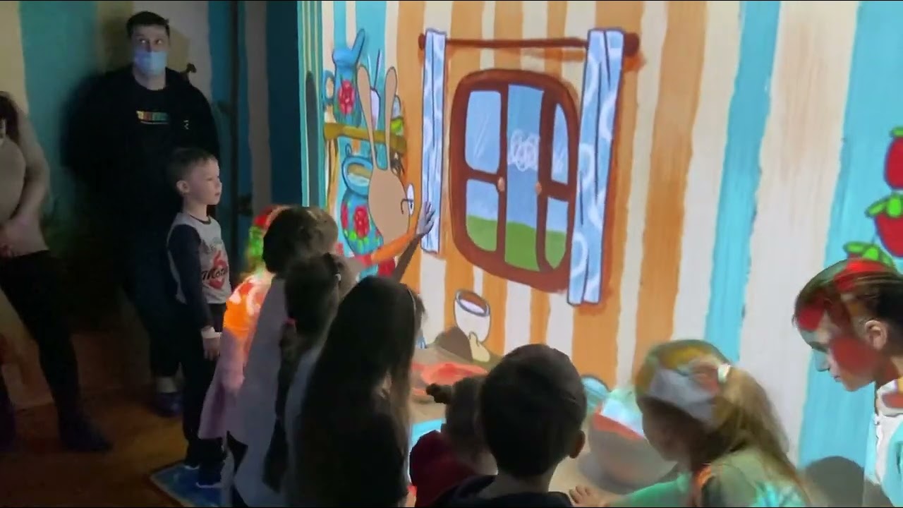 08.03.2022, сходили в Мультпарк