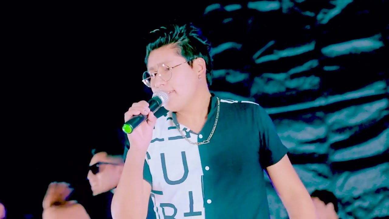 ROYCITO MAYTA - AGRUPACION CARTAVIO - (En vivo)