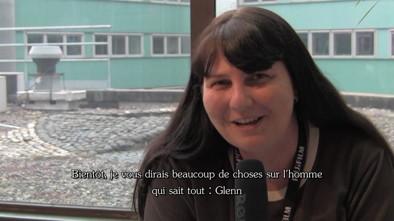 Teaser Bec Dakin's interview for Holovid TV (french subbtitled)