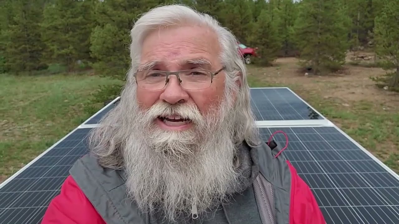 How Much Solar Can You Fit on an SUV Roof? Solar Options for Car Living