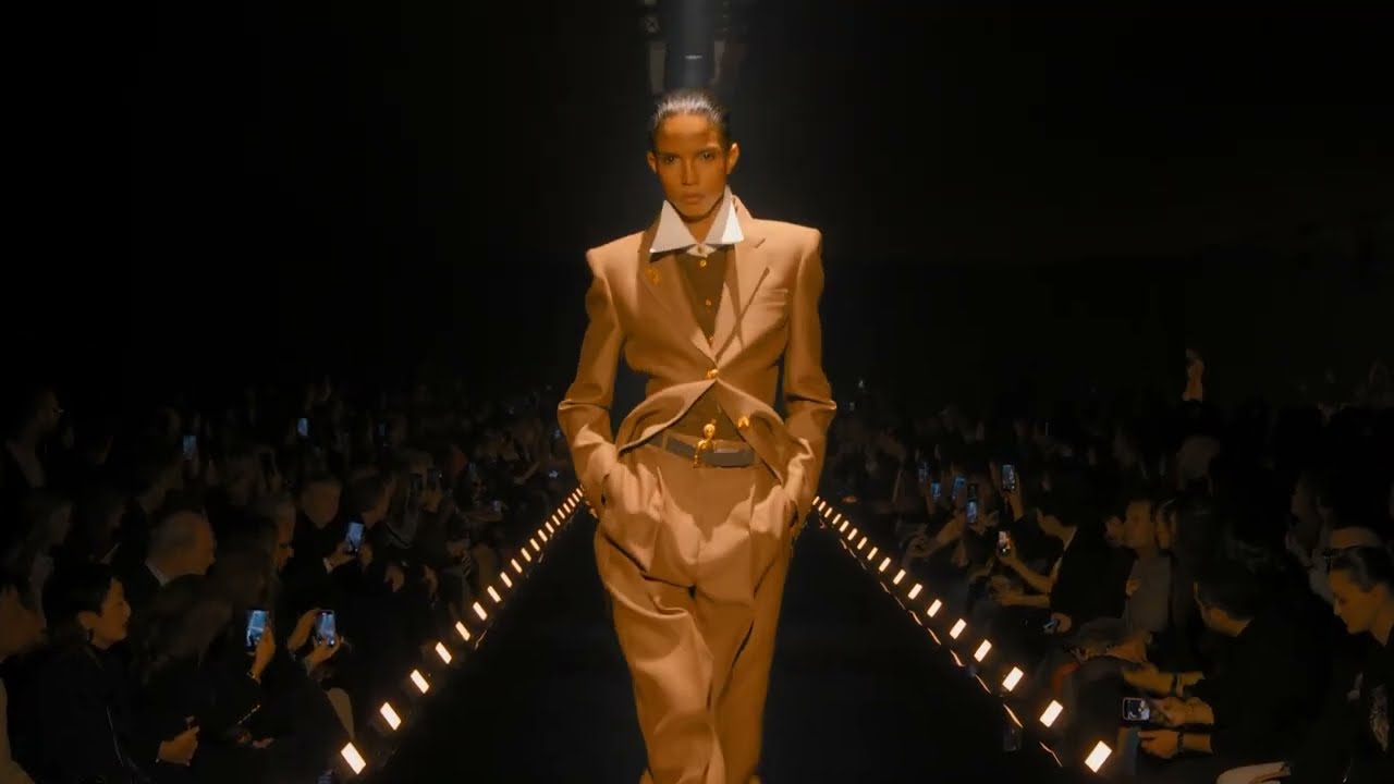 SCHIAPARELLI FALL WINTER 2026 2027 READY TO WEAR