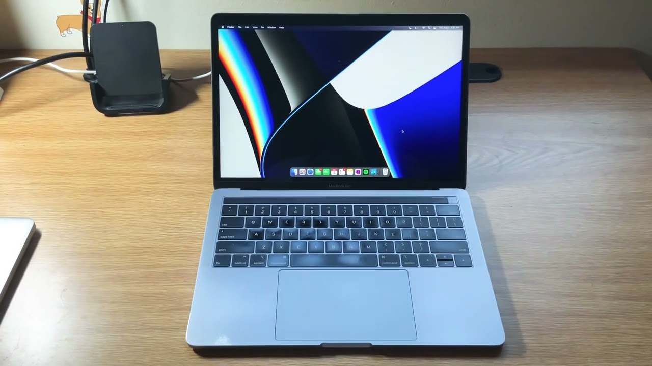 Мои мысли о MacBook Pro 13” 2018 года в 2022 году! ИЗБЕГАТЬ ИЛИ КУПИТЬ?